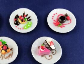 Cake Plate (Price Each) (35mm Diam)