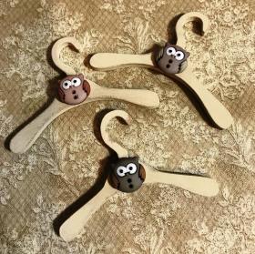 1:6 Coat Hanger Note Supplied Raw