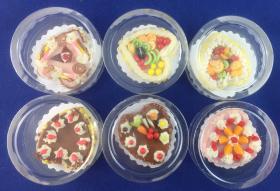 1:6 Cake Heart Shape (Price Each) (30mm)