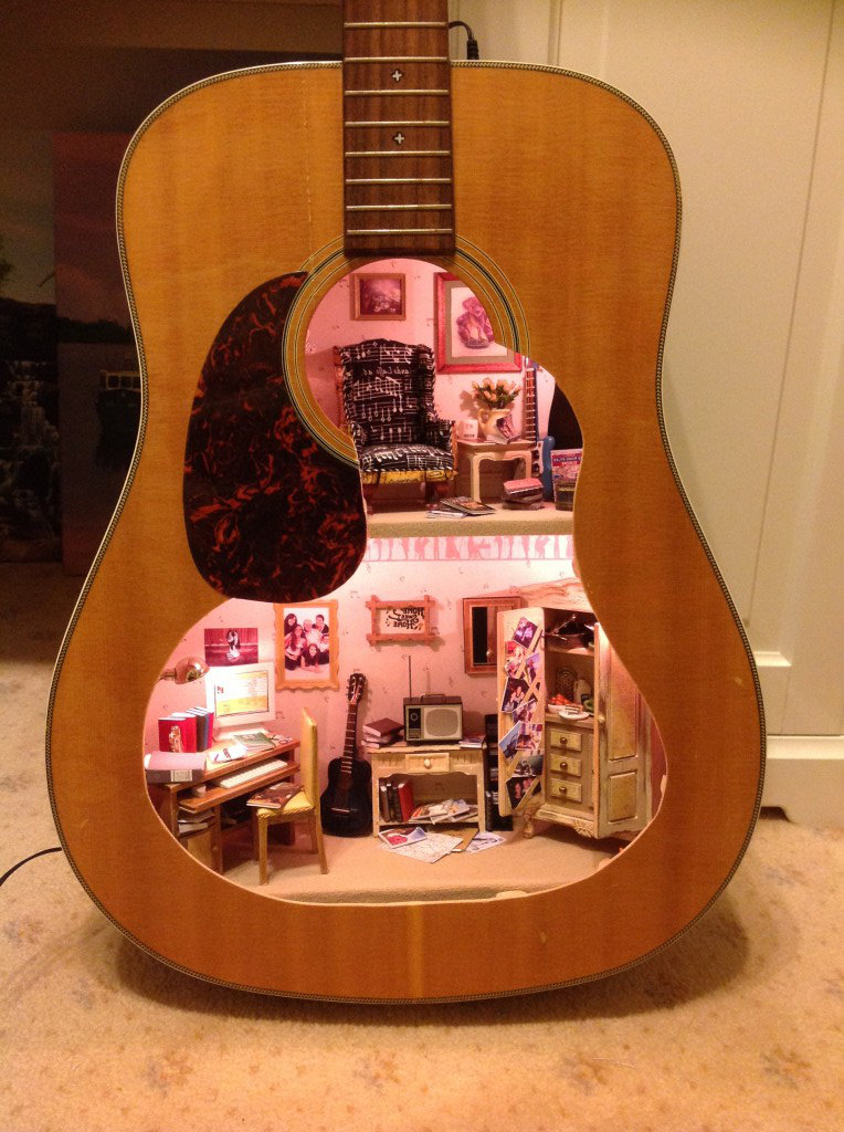 Finished Guitar miniatures