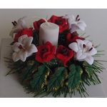 Table Christmas Candle with Flowers (Appox 40 Diam x 20Hmm)
