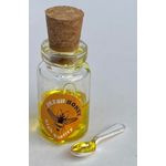 1:6 Jar of Honey with Spoon (12 Diam x 25Hmm)