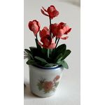 Tulip Pot by Kathy Brindle (20 Diam x 50Hmm)
