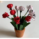 Tulip Pot by Kathy Brindle (27 Diam x 50Hmm)