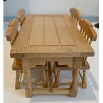 Kitchen Table and 4 Chairs Oak (Table: 148 x 77 x 67Hmm)