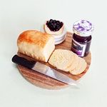 1:6 or Large 1:12 Scale Toast Set on A Board Blueberry Jam (Tray:40mm, Jar: 9 Diam x 17Hmm)