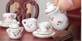 Cherry Design Tea Set 17 Piece (Tea Pot 3.5cmH)