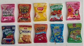 Resin Chip / Crisp Packet Price Each (25 x 12mm)