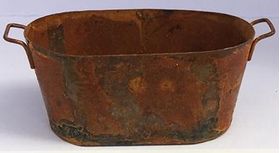 Rustic Tub (65W x 25D x 23Hmm)