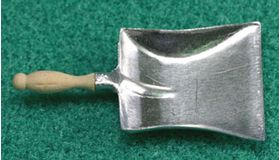 Dust Pan (1.25"H x 0.75"W x 0.125"D)