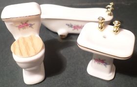 1:24 Bathroom Set Rose