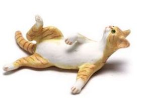 Cat, Orange (0.5"H x 1.75"W x 1.25"D)