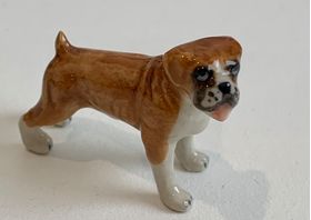 English Boxer Dog Standing (30 x 12 x 25Hmm)