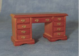 Kneehole Desk Oak (125 x 60 x 55mm)