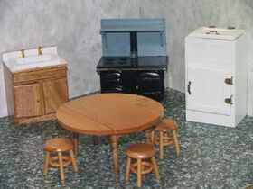 Kitchen Set Old Style Pine /Black/White 8 Piece (Table: 117 Diameter x 62Hmm, 75W dropped)
