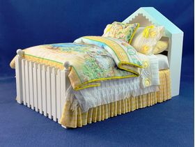 Lorraine's Hand Dressed Bed (190 x 110 x 113Hmm)