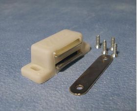 Magnet and Screws Set (Plate: 38 x 8mm, Magnet: 40 x 15 x 13mm)