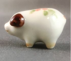 Piggy Bank Flora (25L x 13D x 14Hmm)