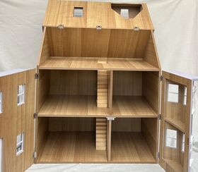 1:12 Dolls House Purple Flatpack