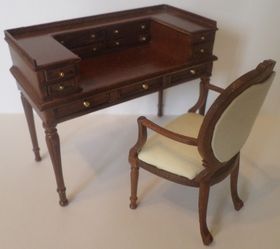 Rectangle Desk with Chair (Desk: 104 x 50 x 84Hmm) - (Stock Clearance)