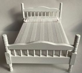 Double Bed Spindle Back White (155 x 160 x 90Hmm)