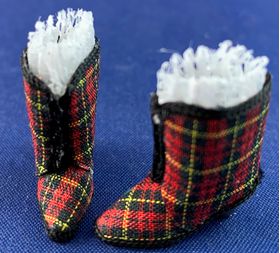 Shoes Hand Made by Kathy Brindle (27Lmm)