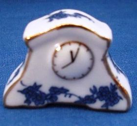 Clock Mantle Type Blue/White (33W x 10D x 23Hmm)