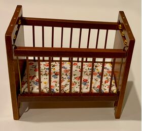 Cot / Crib Oak (110 x 62 x 98Hmm) - Stock Clearance