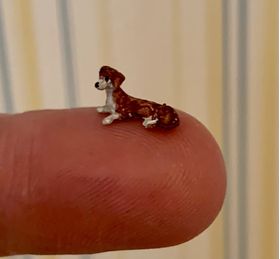 1:48 Scale Dachshund, Brown (12mmL)