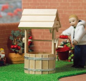 Wishing Well (68 x 104 x 58mm)