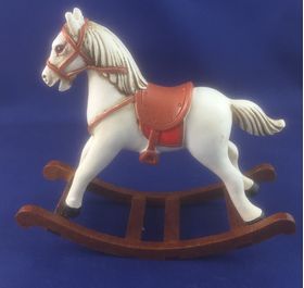 Rocking Horse (120L x 48D x 105Hmm)