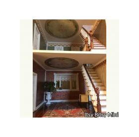 Marisa Collett Room showing example of 6098 Ceiling Murial