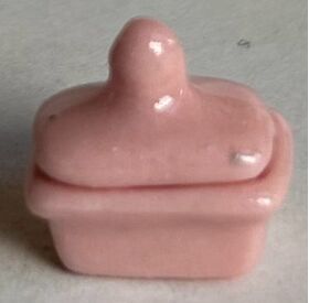 Pink Butter Dish / Small Casserole Dish (11 x 7mm)