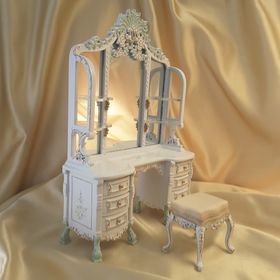 Le Cristina Bedroom Set 5 Pc Limited Edition Dressing Table