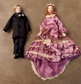 Man and Lady Pair Porcelain Doll (150Hmm)