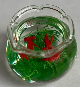 Fish in a Bowl Gold (27 Diameter x 20Hmm)