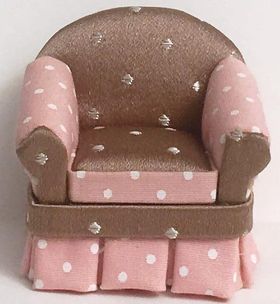1:24 Armchair Chocolate with White Dot Seat (40 x 37 x 37Hmm)