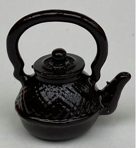 Kettle Black (20Diam x 28Hmm)