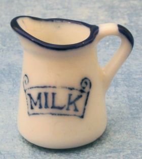 White Milk Jug (26 x 26 x 17mm)