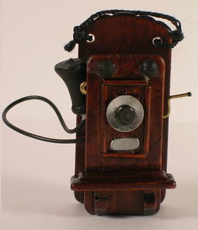 Wall Telephone (25W+Handle, x 18D x 52Hmm)