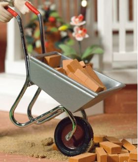 Wheelbarrow (73 x 100 x 45mm)