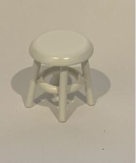 Stool White (35 Diam x 38Hmm)