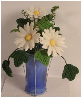 1:6 or Large 1:12 Daisies in Blue Vase (23 Diam x 60Hmm)