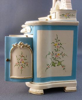 Dressing Table Side Detail