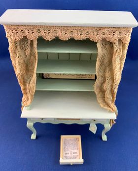 Dresser by Norma Bennett (110W x 48D x 175Hmm)