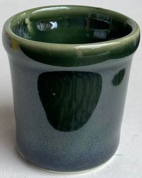Green Plant Pot (25 x 25mm)