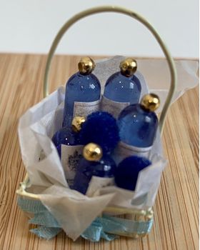 Metal Basket Sets by Kathy Brindle (28 x 20 x 28Hmm)