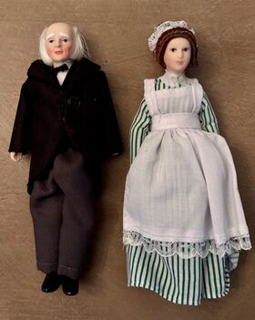 Butler and Maid Pair Porcelain Doll (150Hmm)