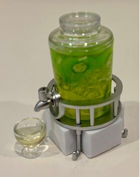 1:6 Juice Dispenser Stand Green (30 Diameter, 50Hmm)