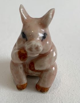 Baby Pig (22mmH) (Price Each Part of a Set of 5)